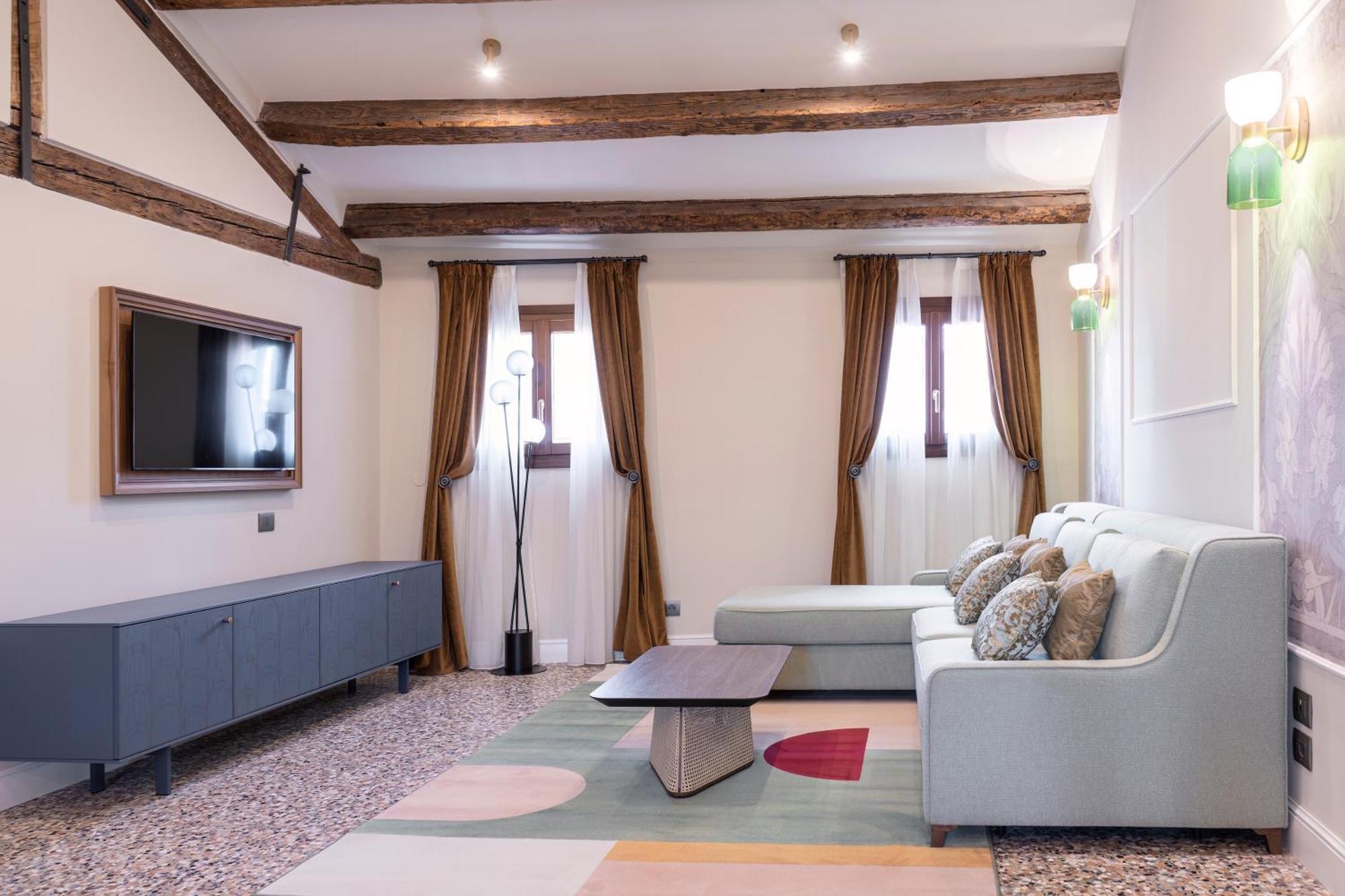 Be Mate Ponte Di Rialto Aparthotel Venice Exterior photo
